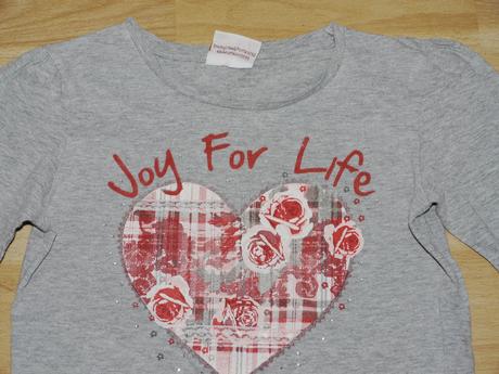 Sede tricko se srdickem 134/140, yigga,134