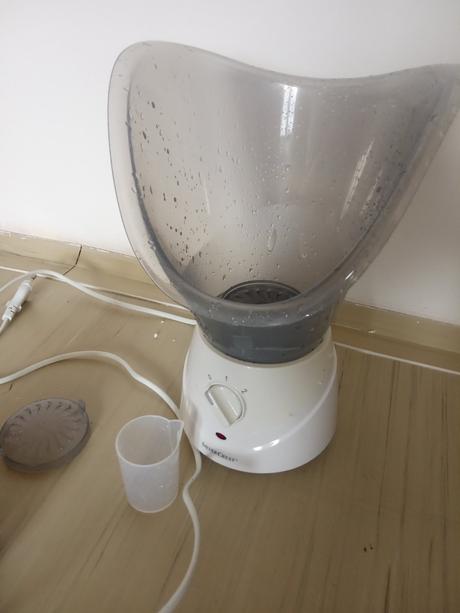 Pleťová sauna, inhalátor,