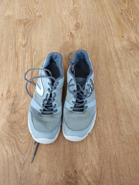 Chlapecké botasky vel 38,39, lotto,38