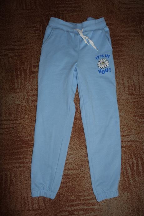 Dívčí tepláky s kytkou vel. 134-140, takko,134