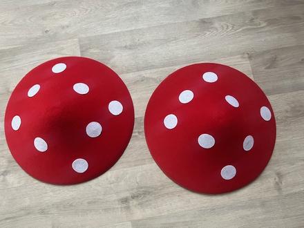 Klobouk muchomůrky na karneval,