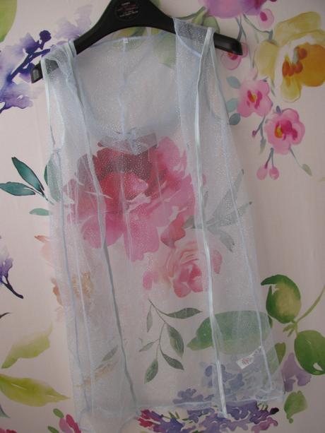 Karneval-modrý tylový plášť s kapucí pro princeznu,