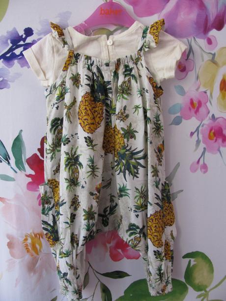 Letní souprava-baggy kalhoty + tričko, next,68