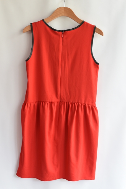 Šaty vel. 11 let, next,146