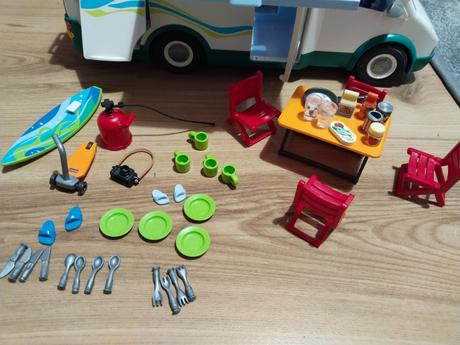 Playmobil karavan, 