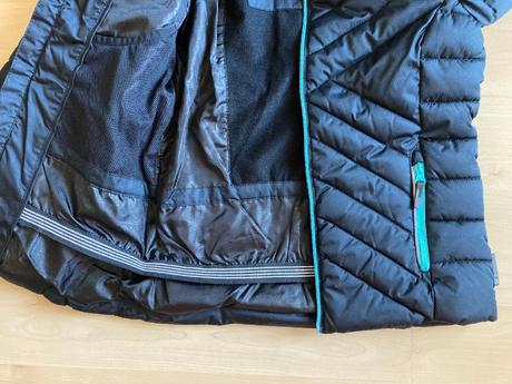 Zimní bundy vel. 140 pro dvojčata, 140