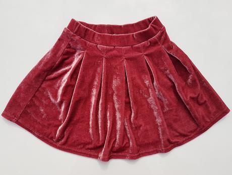 L153 dívčí sametová sukně vel. 122, tu,122