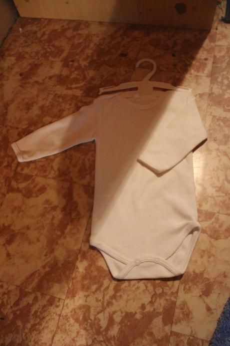 Klučičí komplet (body a tepláková souprava), 68