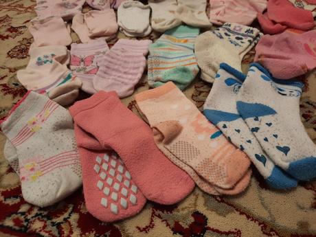 20x ponožky 23-26, 23