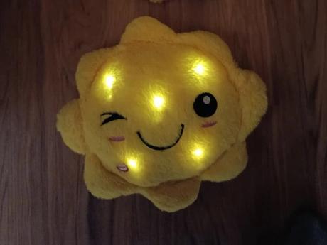 Plyšák sluníčko svítící, 