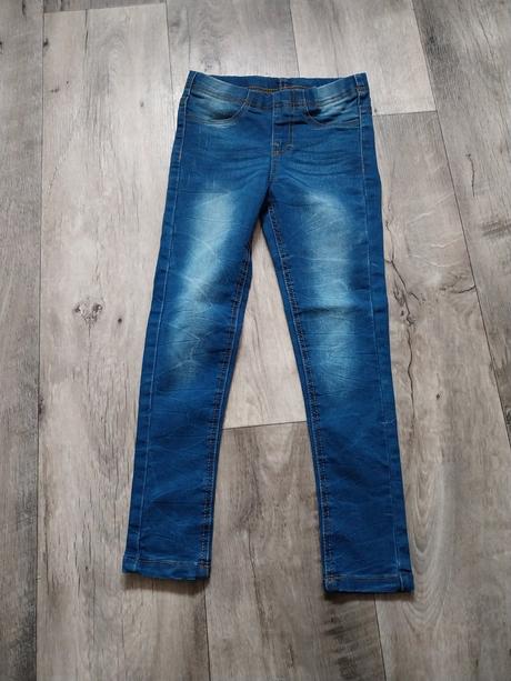 Dívčí džíny, 128