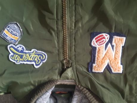 Zimní bunda vel. 3-4 roky, značka neuvedena., 98