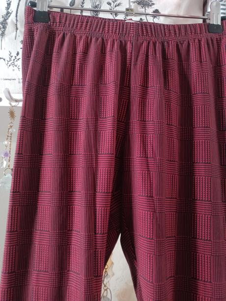 Kárované legíny, gate,164