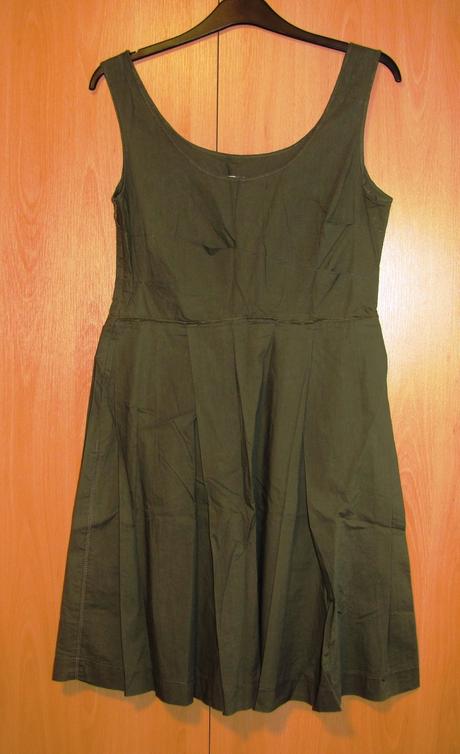 Letní plátěné šaty, 40