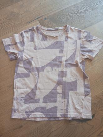 Triko reserved č.146, reserved,146