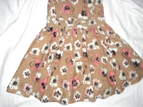 Krásné maceškové šaty - i jako slavnostní, girl2girl,98