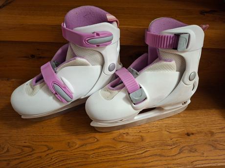 Lední brusle dívčí vel. 32-35 nastavitelná, 32