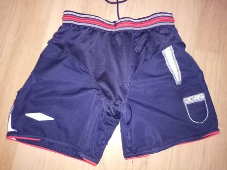 Šortky, umbro,134