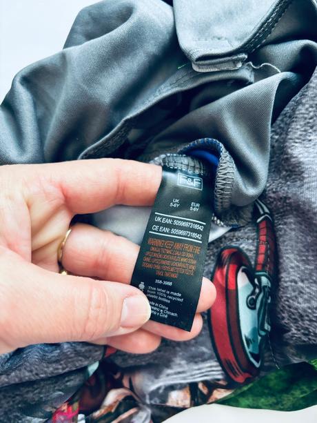 An10/ kostym halloween -v. 5/6 let, 