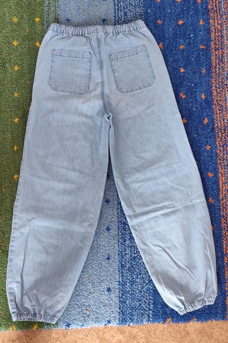 Modré plátěné kalhoty, 152