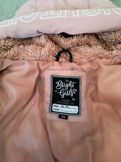 Zimní dívčí kabátek, c&a,140