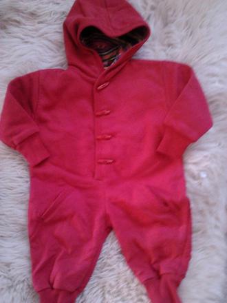 Teplákový overal, 74