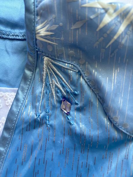 An2/ kostym elza frozen ii - v.7/8 let, 