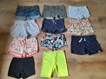 11xkraťasy 134/140, h&m, s.oliver,lewro,decathlon, h&m,134