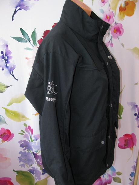 Přechodní sportovní černá bunda bergans of norwax, m