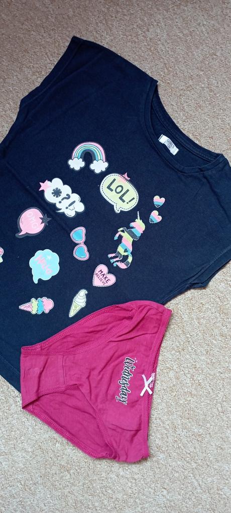 Tričko a kalhotky zn."girls" vel."128", 128
