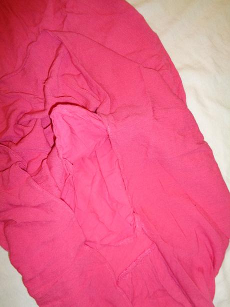 Krásné dlouhé sytě růžové šaty s vyšíváním, vertbaudet,110