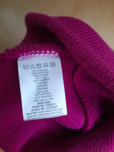 Dámská čepice, kik