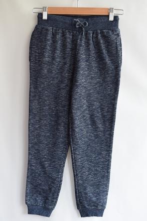 Tepláky vel. 8 - 9 let, primark,134