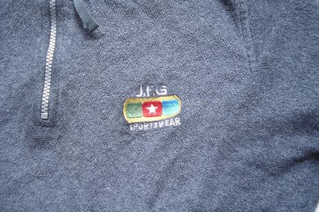 Mikina na lítačku, 122