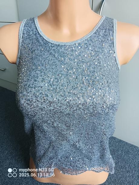 Tílko zn."sisley-benetton" vel."140", benetton,140