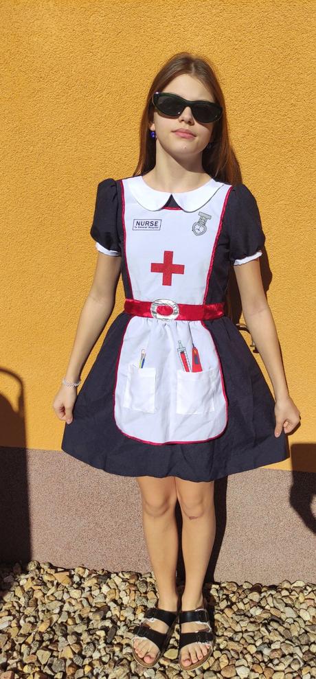 Karnevalový kostým+lékařský kufr,vel.8-13let, 