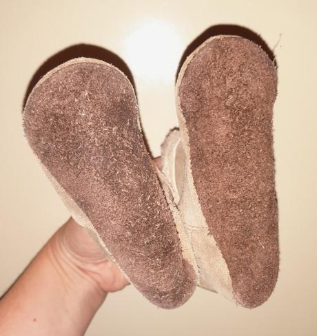 Kožené capáčky, vel. 20, 22