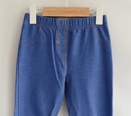 Legíny vel. 3 - 4 roky, tu,104