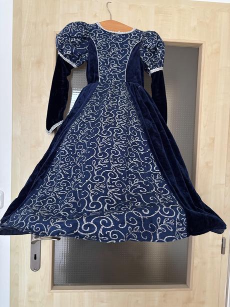 An13/ kostým barokní  královna /princezna - v.3/4, 