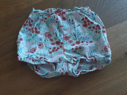 Kraťásky pro holčičku, h&m,86