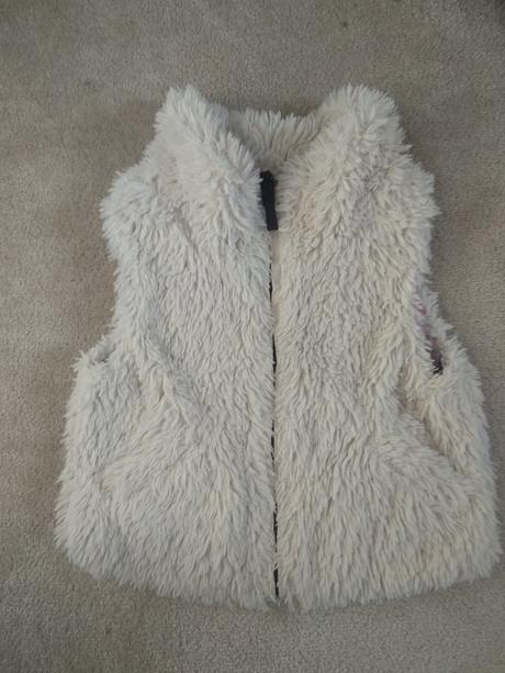 Krásná chlupatkova vesta, l.o.g.g.,92