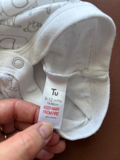 Body bez rukávu bíle se zvířátky- v.9/12 měs., tu,80