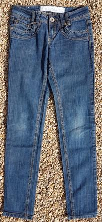 N39	dívčí rifle vel. 152, 152