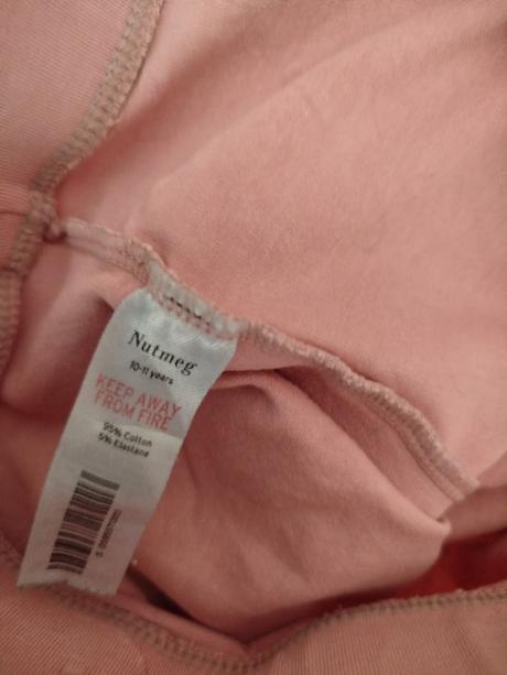 Kraťasy zn. nutmeg vel.140, nutmeg,140