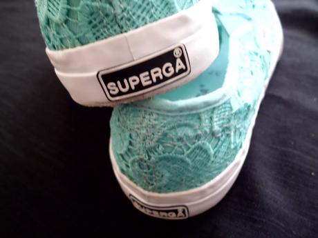 Superga slip on, 37