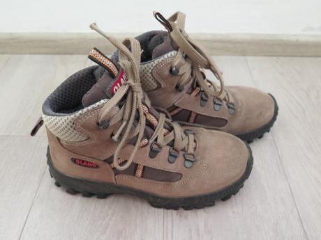 Boty, pohorky, olang,35