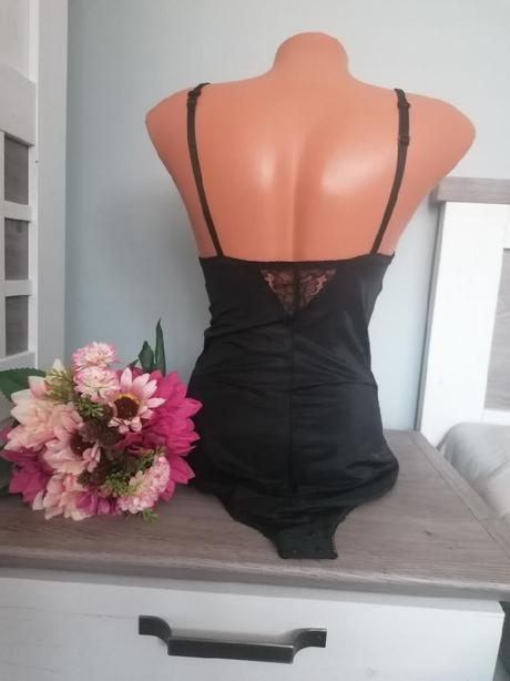 Dámské body, next,s