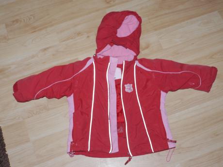 Cervena zimni souprava, tcm,86