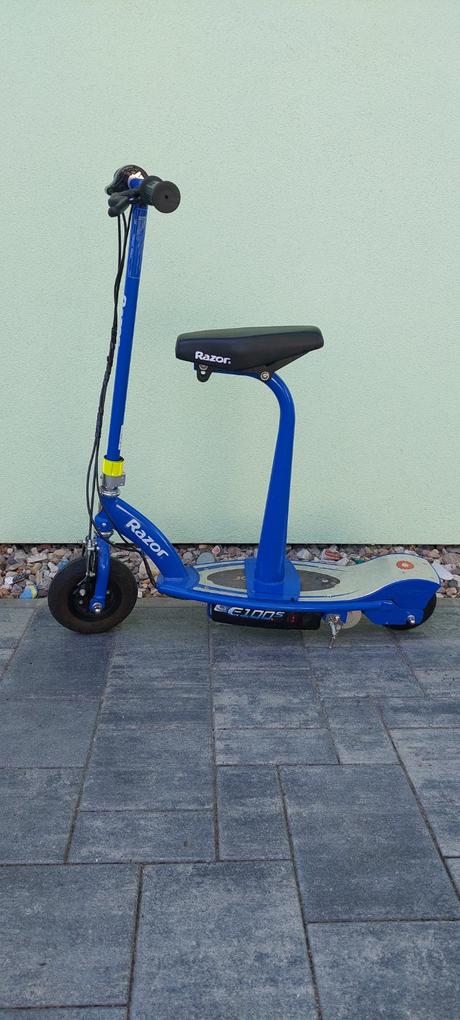 Elektrická koloběžka razor e100s, razor