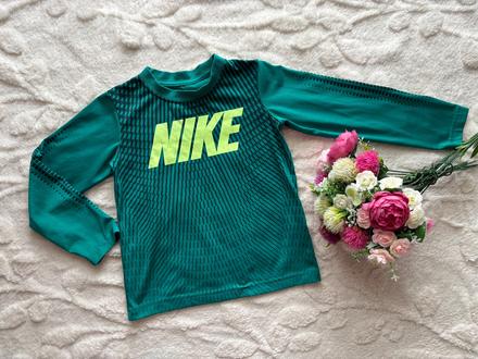 Triko sportovní zn. nike - v.4/5 let, nike,110